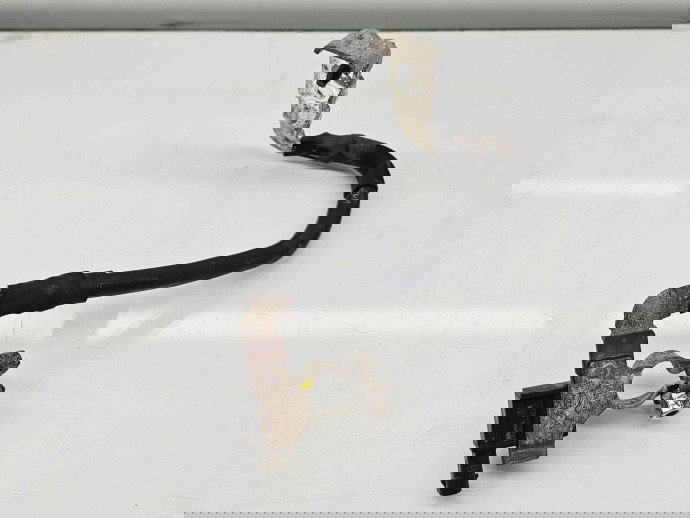  Borna baterie (-) Skoda Superb III Combi (3V5) [Fabr 2015-2024] 5Q0915181 