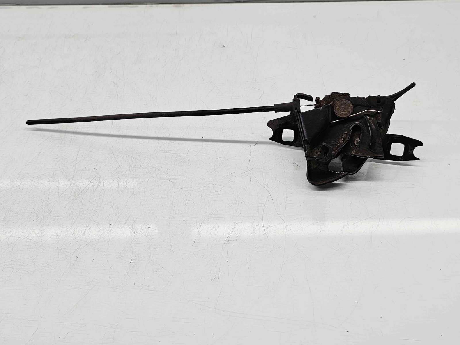 Broasca capota Skoda Octavia 1 Combi (1U5) [Fabr 1998-2010] OEM - imagine 1