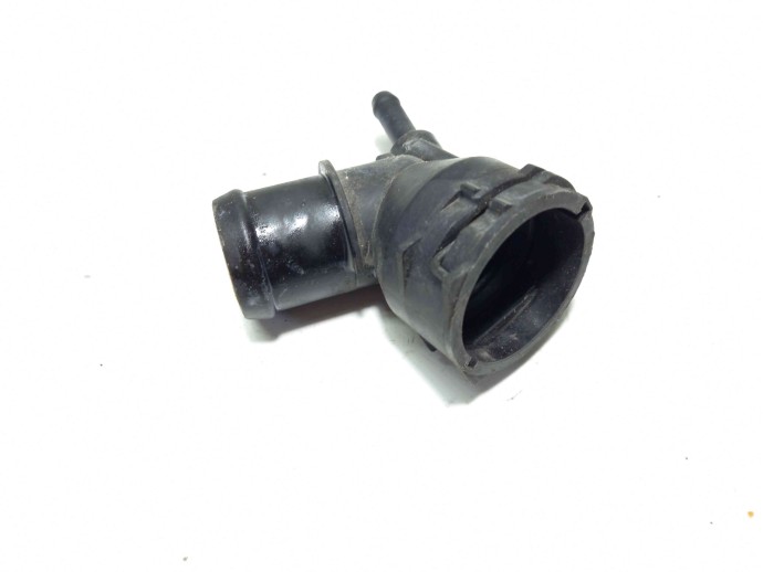 Distribuitor apa 3C0122291D Skoda Octavia 1.6 CLHA 2012-2022