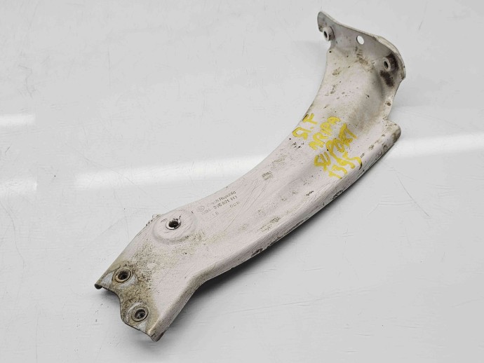 Suport aripa stanga fata Skoda Superb III Combi (3V5) [Fabr 2015-2024] 3V0821141