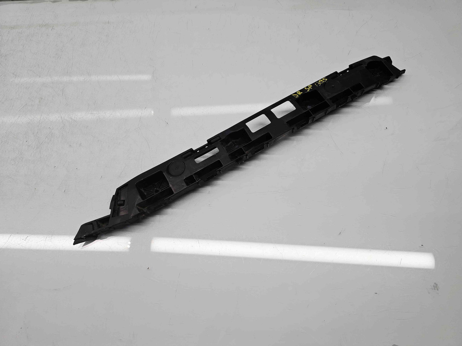 Suport bara dreapta spate Skoda Superb III Combi (3V5) [Fabr 2015-2024] 3V9807394 - imagine 3