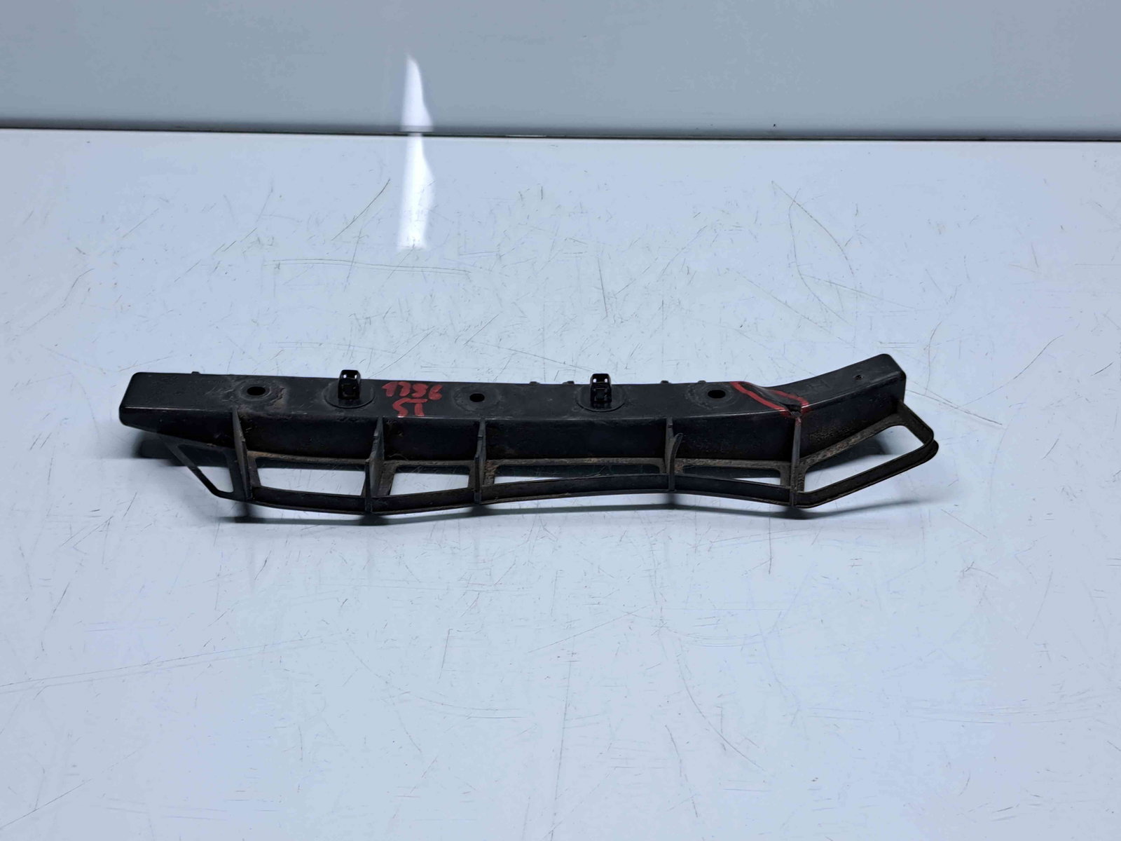 Suport bara stanga spate Hyundai i30 (FD) [Fabr 2007-2012] 86613-2L000 - imagine 1