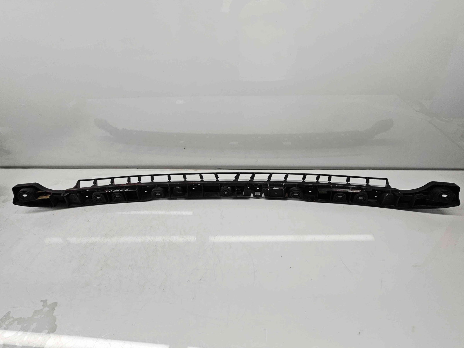 Suport central bara spate Skoda Superb III Combi (3V5) [Fabr 2015-2024] 3V9807863 - imagine 3