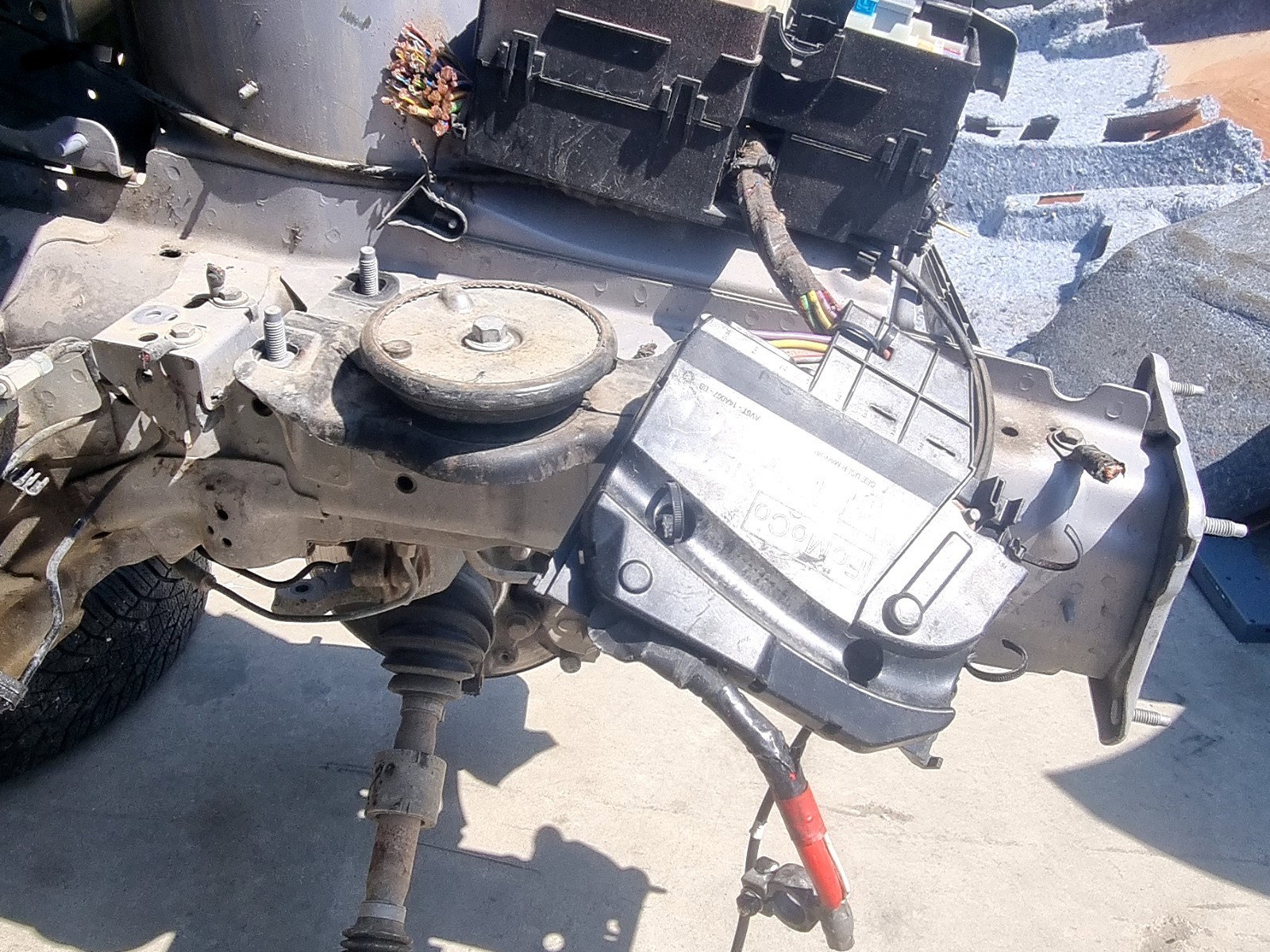 Cap lonjeron stanga Ford Grand C-Max (CB7) [Fabr 2010-2015] 2.0 TDCI UFWA 120 KW / 163 CP - imagine 2