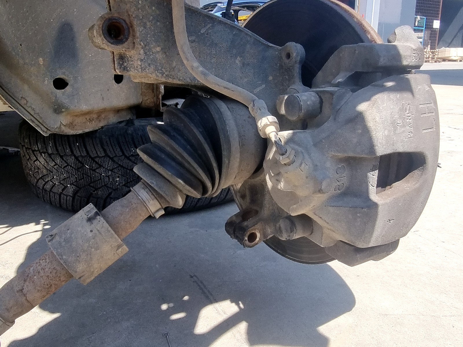 Fuzeta fata stanga Ford Grand C-Max (CB7) [Fabr 2010-2015] 2.0 TDCI UFWA 120 KW / 163 CP - imagine 2