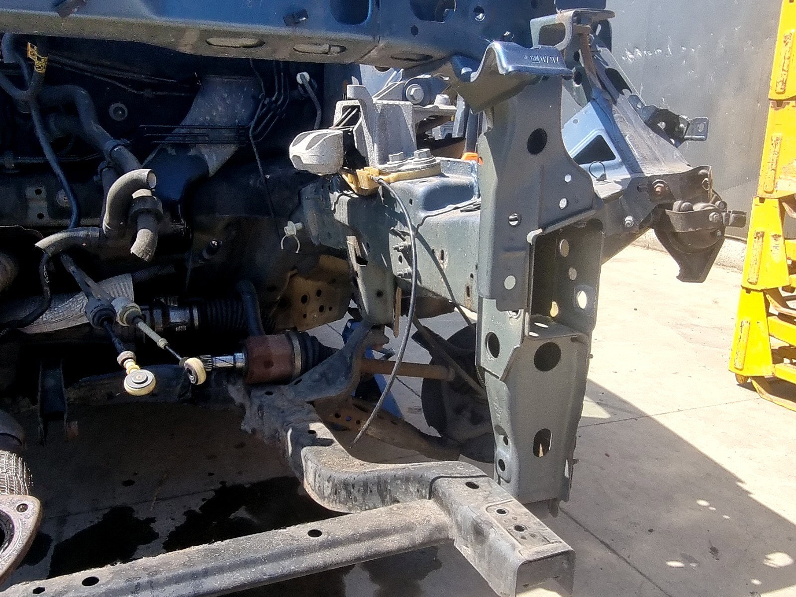 Cap lonjeron stanga Opel Astra K Hatchback [Fabr 2015-2022] 1.0 Benz LE1 77 KW / 105 CP - imagine 1