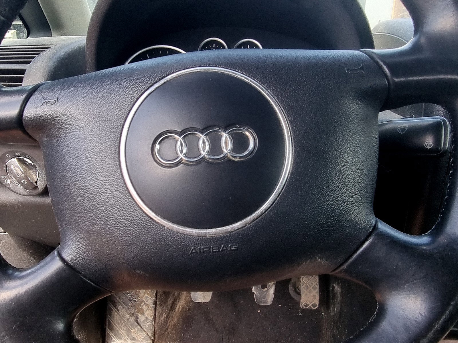 Airbag volan AUDI A2 (8Z0) [Fabr 2000-2005] 1.4 TDI ATL 66KW / 90CP