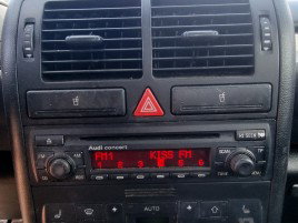 Radio CD AUDI A2 (8Z0) [Fabr 2000-2005] 1.4 TDI ATL 66KW / 90CP