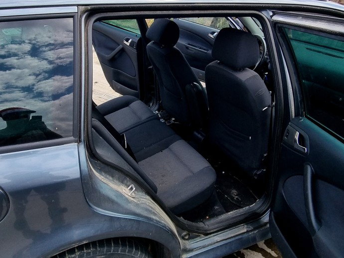 Cheder usa dreapta spate Skoda Octavia 1 Combi (1U5) [Fabr 1998-2010] 1.6 BENZ BFQ 75KW / 102CP