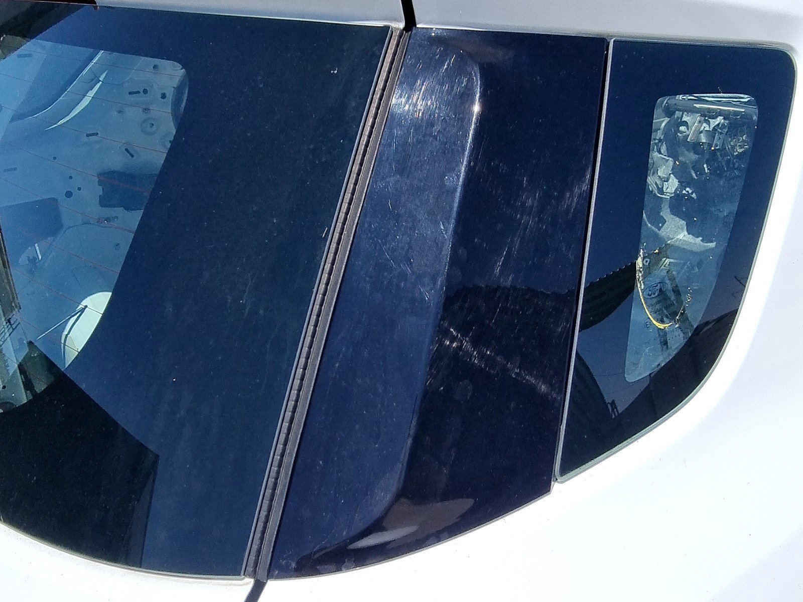 Ornament geam fix spate dreapta Ford Ecosport [Fabr 2017-2024] 1.0 Benz M1DA 92KW / 125CP