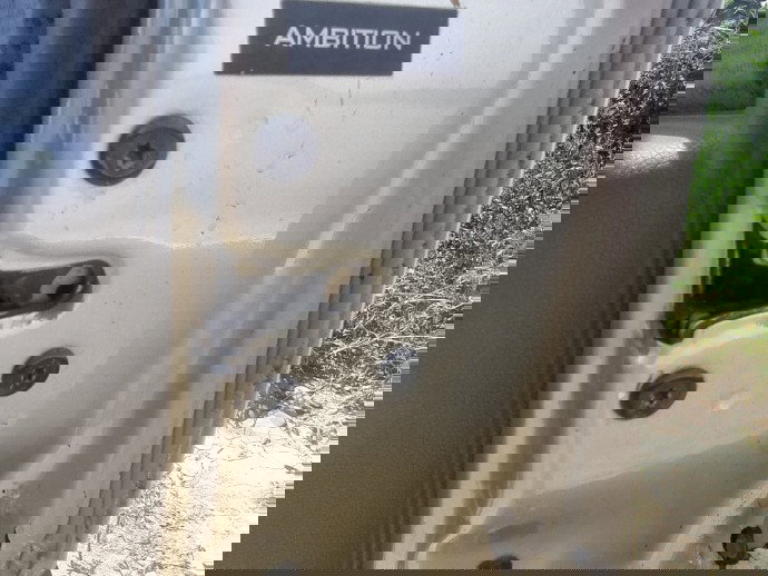 Broasca usa dreapta fata Dacia Logan (LS) [Fabr 2004-2012] 1.6 B K7M-F7 64KW / 87CP