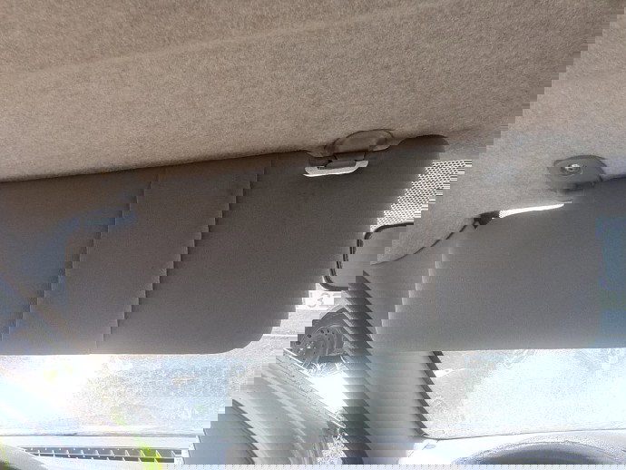 Parasolar stanga Dacia Logan (LS) [Fabr 2004-2012] 1.6 B K7M-F7 64KW / 87CP