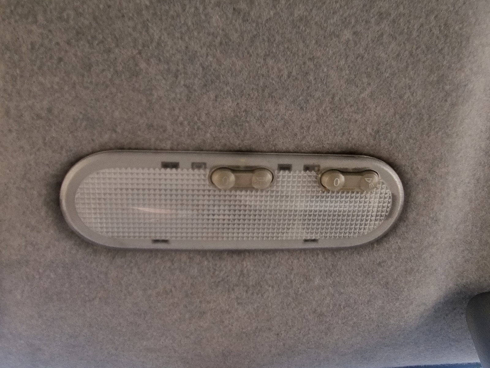 Plafoniera fata Dacia Logan (LS) [Fabr 2004-2012] 1.6 B K7M-F7 64KW / 87CP