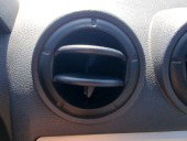 Grila aerisire centrala stanga Dacia Logan (LS) [Fabr 2004-2012] 48KW / 65CP