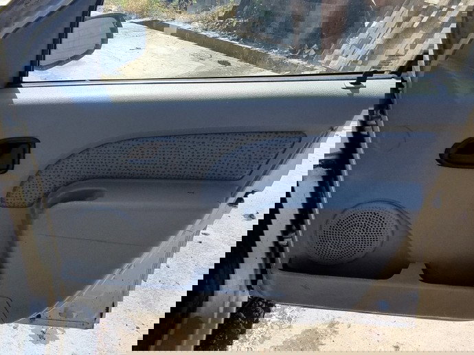 Tapiterie usa dreapta fata Dacia Logan (LS) [Fabr 2004-2012] 48KW / 65CP