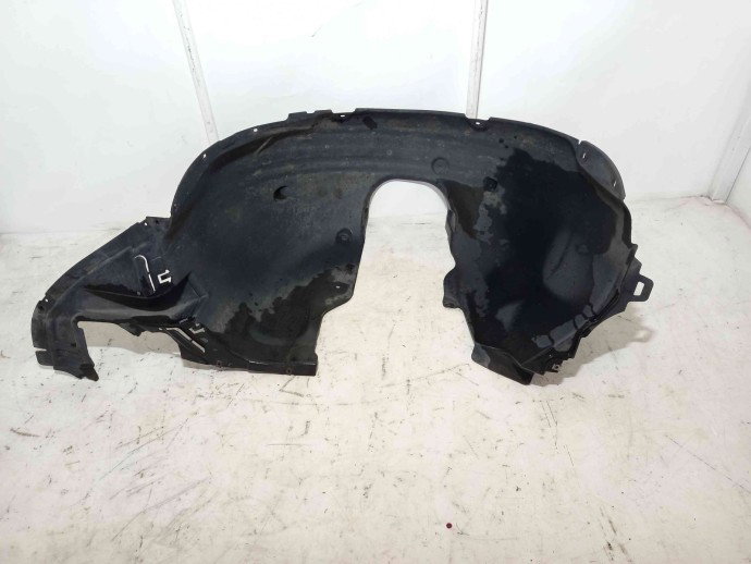 Carenaj roata stanga fata 5E0809957D Skoda Octavia 1.6 CLHA 2012-2022