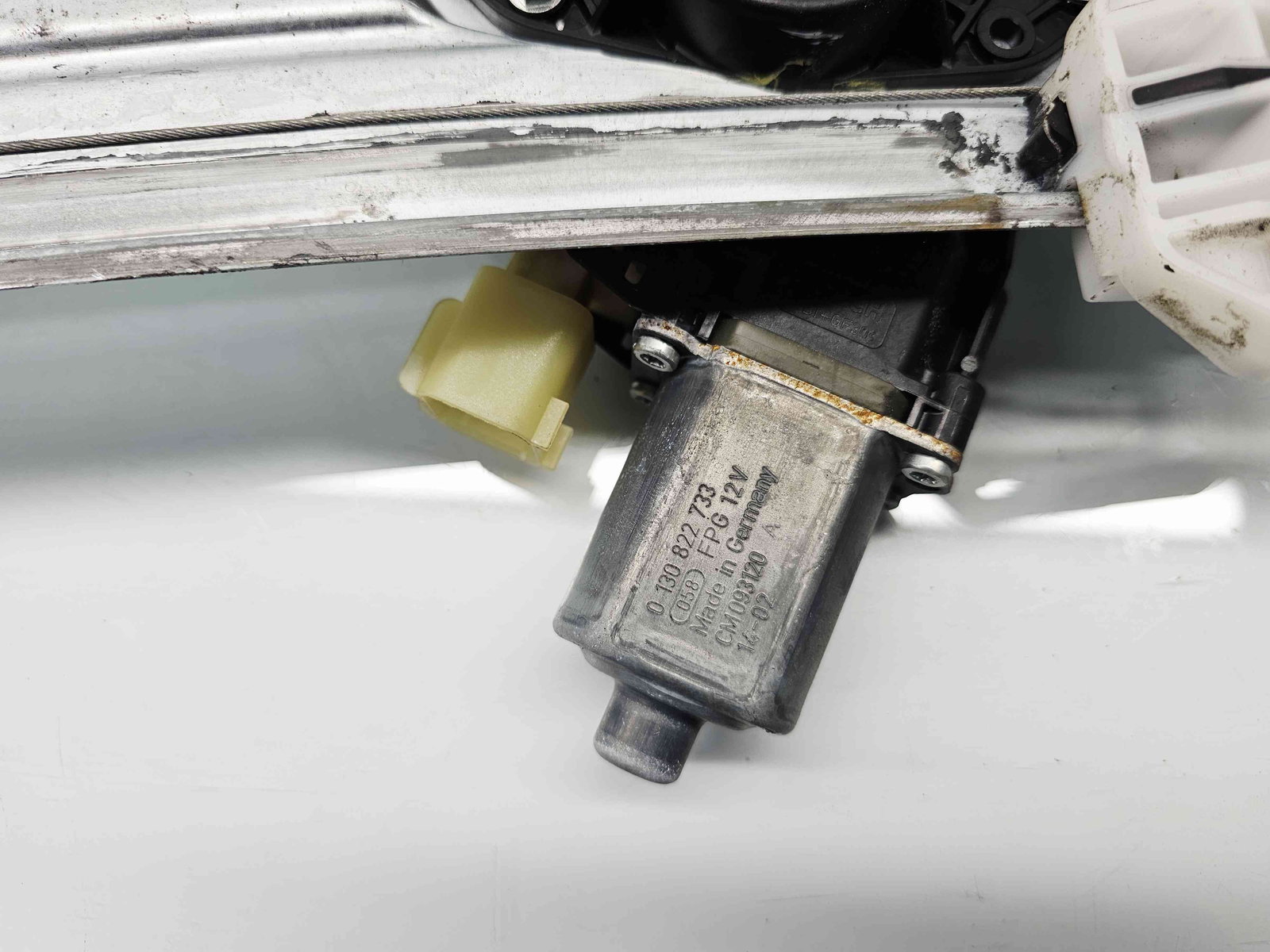 Macara electrica geam dreapta fata Ford Kuga II [Fabr 2012-prezent] 0130822733 - imagine 9