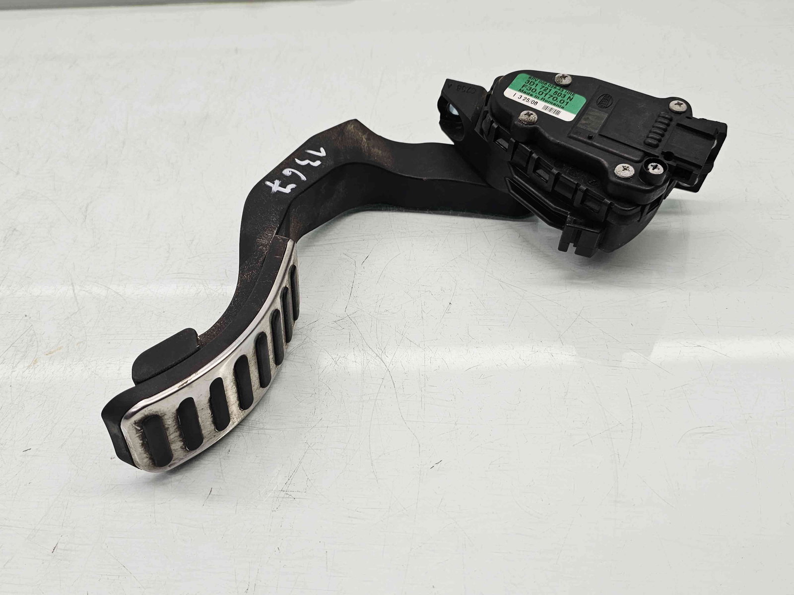 Pedala acceleratie Volkswagen Phaeton (3D) [Fabr 2002-2016] 3D1721503N