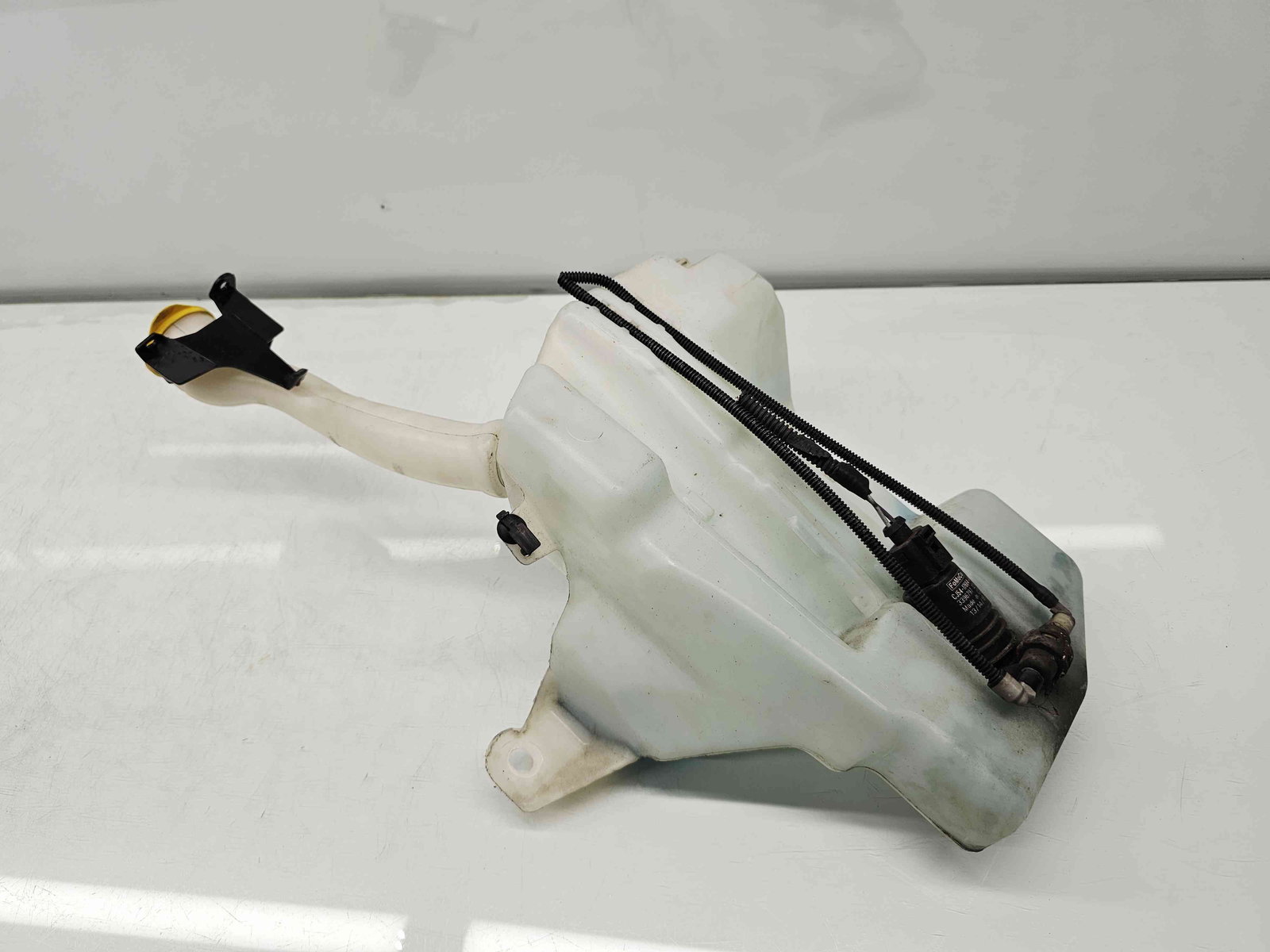 Vas lichid parbriz Ford Kuga II [Fabr 2012-prezent] CV44-17B613-AD - imagine 3