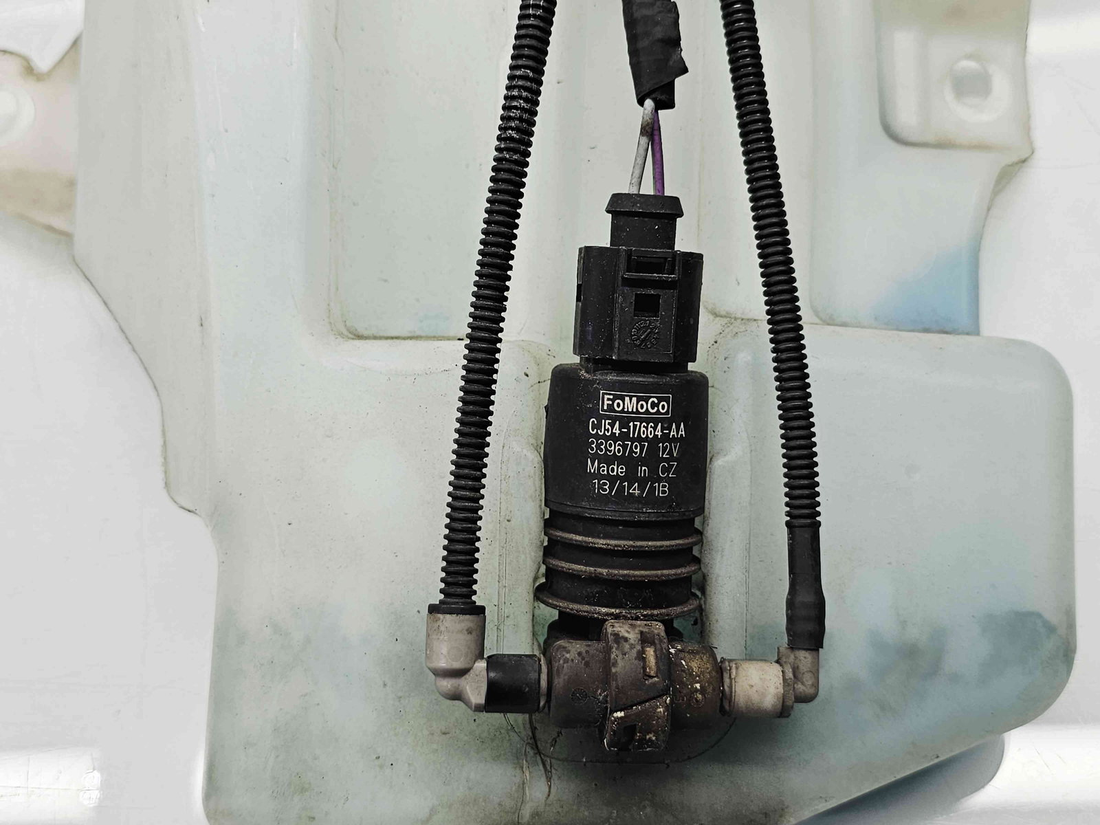 Vas lichid parbriz Ford Kuga II [Fabr 2012-prezent] CV44-17B613-AD - imagine 4