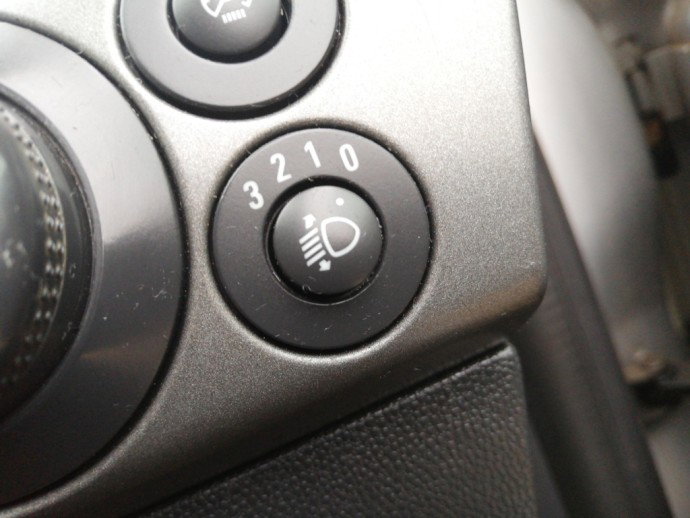Buton reglaj faruri Opel Astra H 1.7 LRB OEM 2004-2009