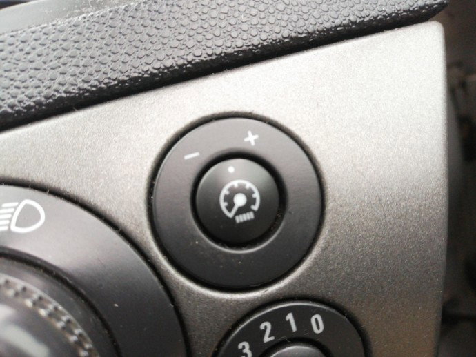 Buton reglaj intensitate lumina Opel Astra H 1.7 LRB OEM 2004-2009