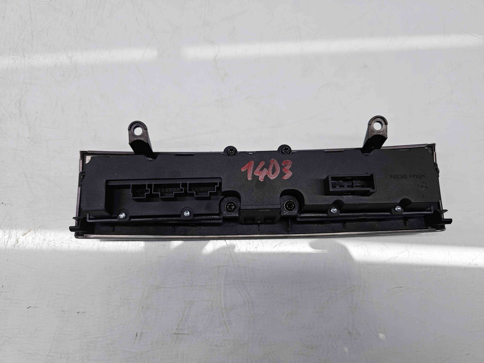 Butoane comenzi consola centrala Mercedes Clasa C Coupe (CL203) [Fabr 2001-2011] 203 870 01 51 - imagine 3