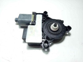 Motoras geam dreapta spate 5Q0959812A Skoda Octavia 1.6 CLHA 2012-2022