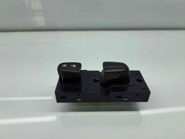  Buton geam dreapta fata Nissan X-Trail (T32) [Fabr 2013-prezent] OEM
