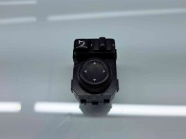  Buton reglaj oglinzi Nissan X-Trail (T32) [Fabr 2013-prezent] OEM