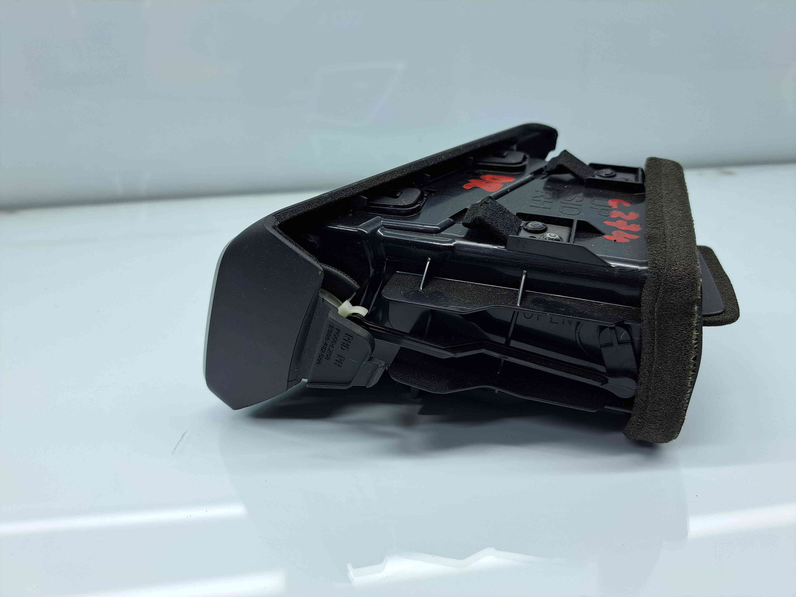 Grila aerisire dreapta Nissan X-Trail (T32) [Fabr 2013-prezent] 687604BA0A - imagine 2