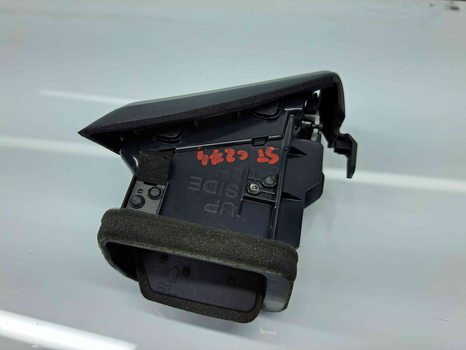 Grila aerisire stanga Nissan X-Trail (T32) [Fabr 2013-prezent] 687614BA0A - imagine 4