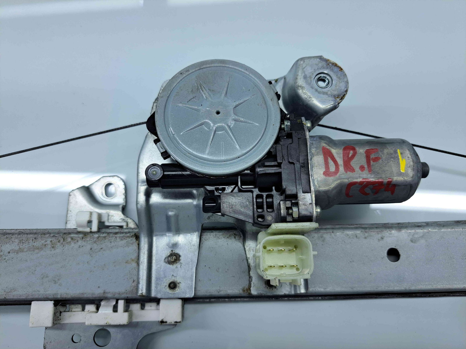 Macara electrica geam dreapta fata Nissan X-Trail (T32) [Fabr 2013-prezent] 807304CA1A - imagine 2