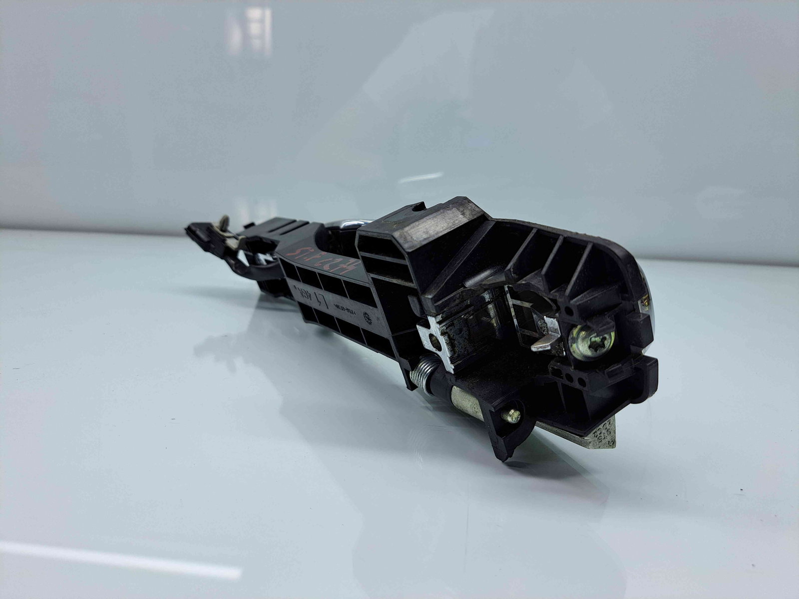 Maner usa stanga fata Nissan X-Trail (T32) [Fabr 2013-prezent] EAN - imagine 6