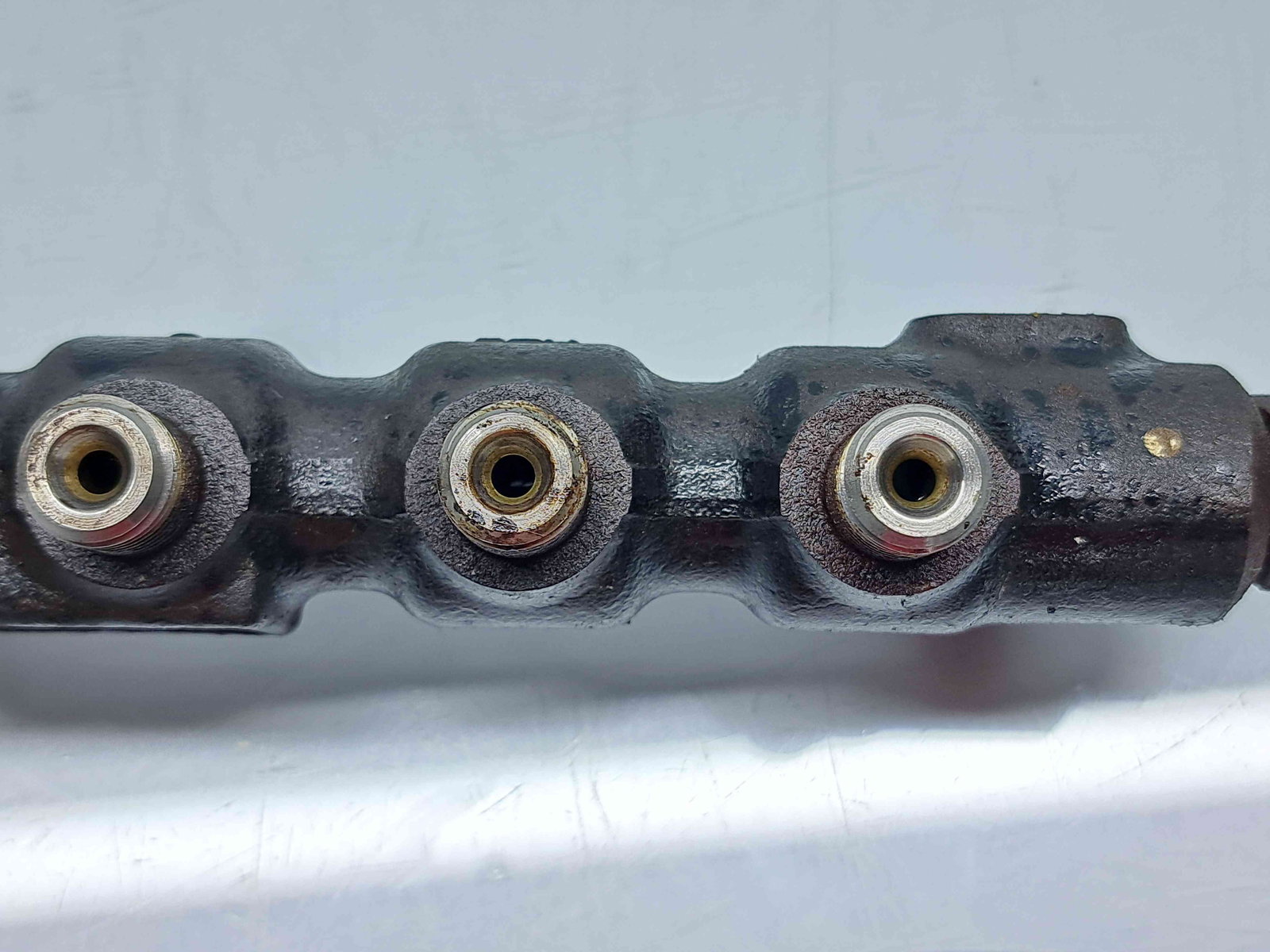 Rampa injectoare Ford Focus 2 (DA) [Fabr 2004-2012] 9654592680 1.6 TDCI G8DA 81KW / 110CP - imagine 2