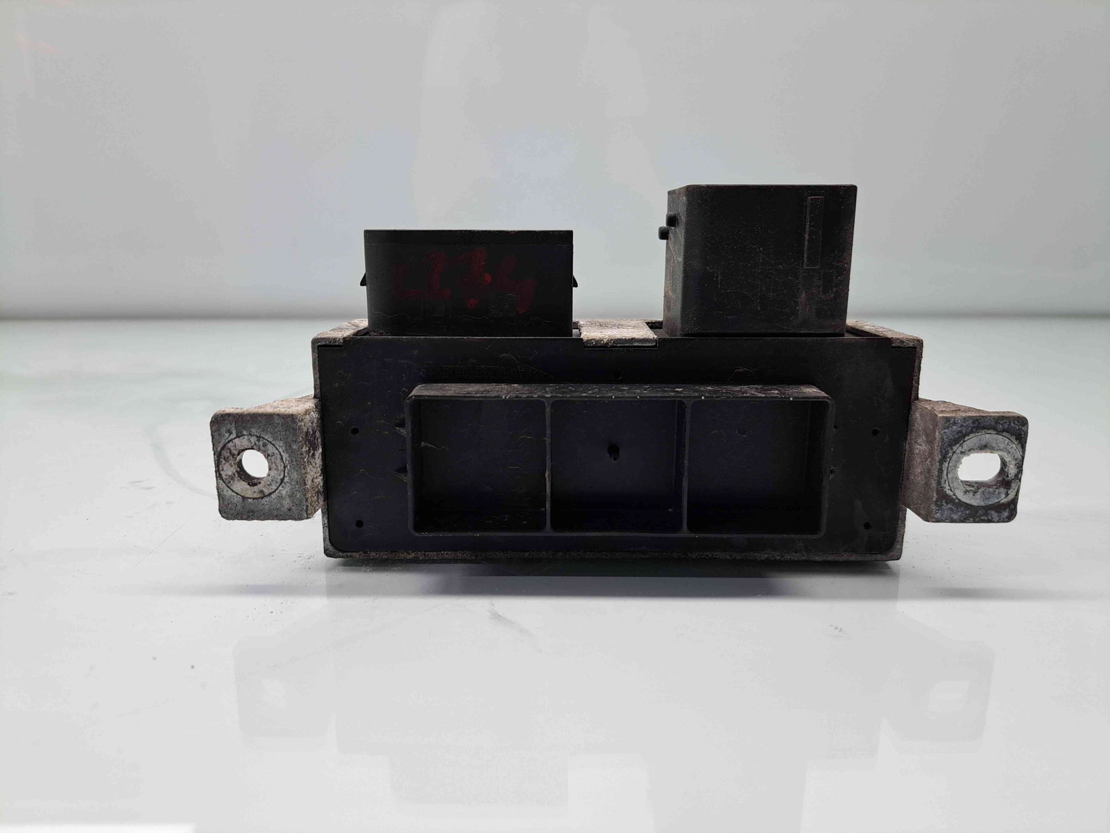 Releu Nissan X-Trail (T32) [Fabr 2013-prezent] 8200558438A - imagine 4