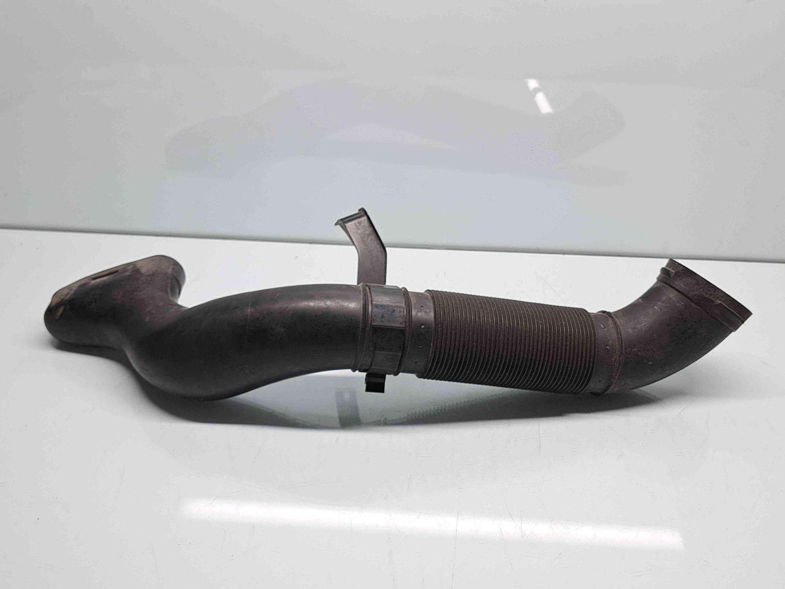 Tub admisie aer Mercedes Clasa C Coupe (CL203) [Fabr 2001-2011] A6460900082 2.2 CDI 646963 110KW / 150CP - imagine 1