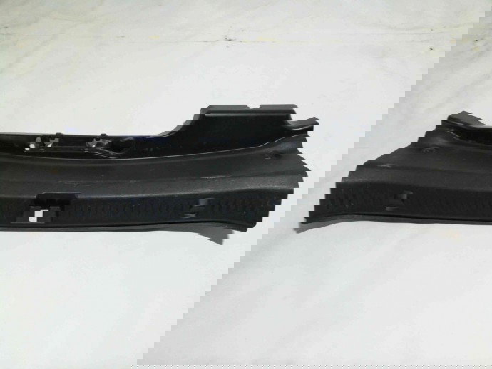 Ornament portbagaj A2136900041 Mercedes E220 W213 2.0 2016-2021