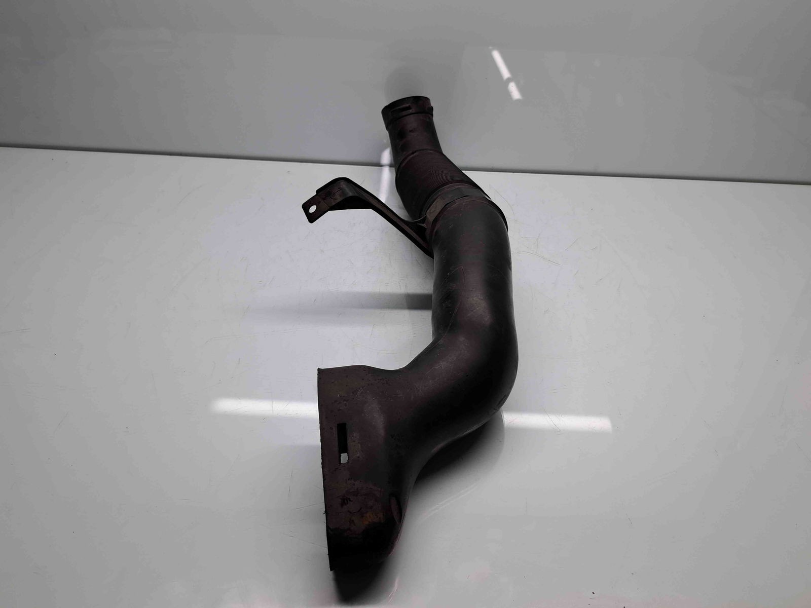 Tub admisie aer Mercedes Clasa CLK (C209) [Fabr 2002-2009] A6460900082 2.2 CDI 646963 110KW / 150CP - imagine 3