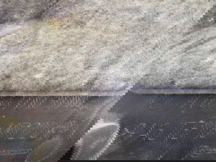 Capac motor A6540103102 Mercedes E220 W213 2.0 2016-2021