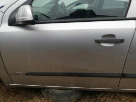 Usa stanga fata Opel Astra H 1.7 LRB L2AU 2004-2009