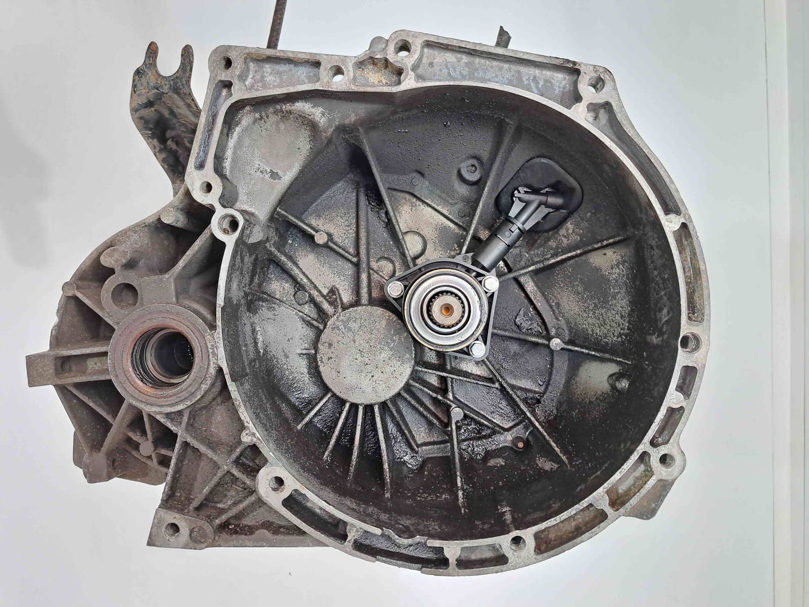 Cutie viteze manuala 5 trepte Ford Focus 2 (DA) [Fabr 2004-2012] 3M5R 7002 YF 1.6 TDCI G8DA 81KW / 110CP - imagine 1