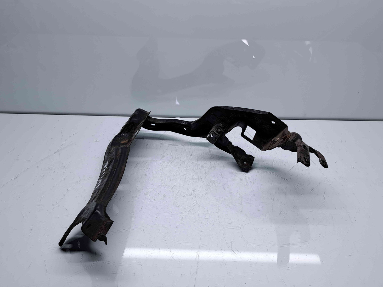 Suport far stanga Mercedes Clasa C Coupe (CL203) [Fabr 2001-2011] OEM - imagine 4