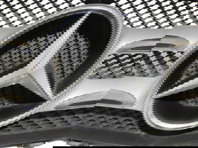 Grila bara fata OEM Mercedes E220 W213 2.0 2016-2021