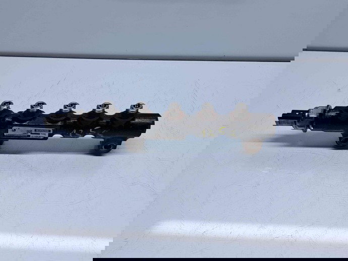 Rampa injectoare  Ford C-Max 1 [Fabr 2007-2010] 9654592680 1.6 HDI 9HZ 80KW / 109CP