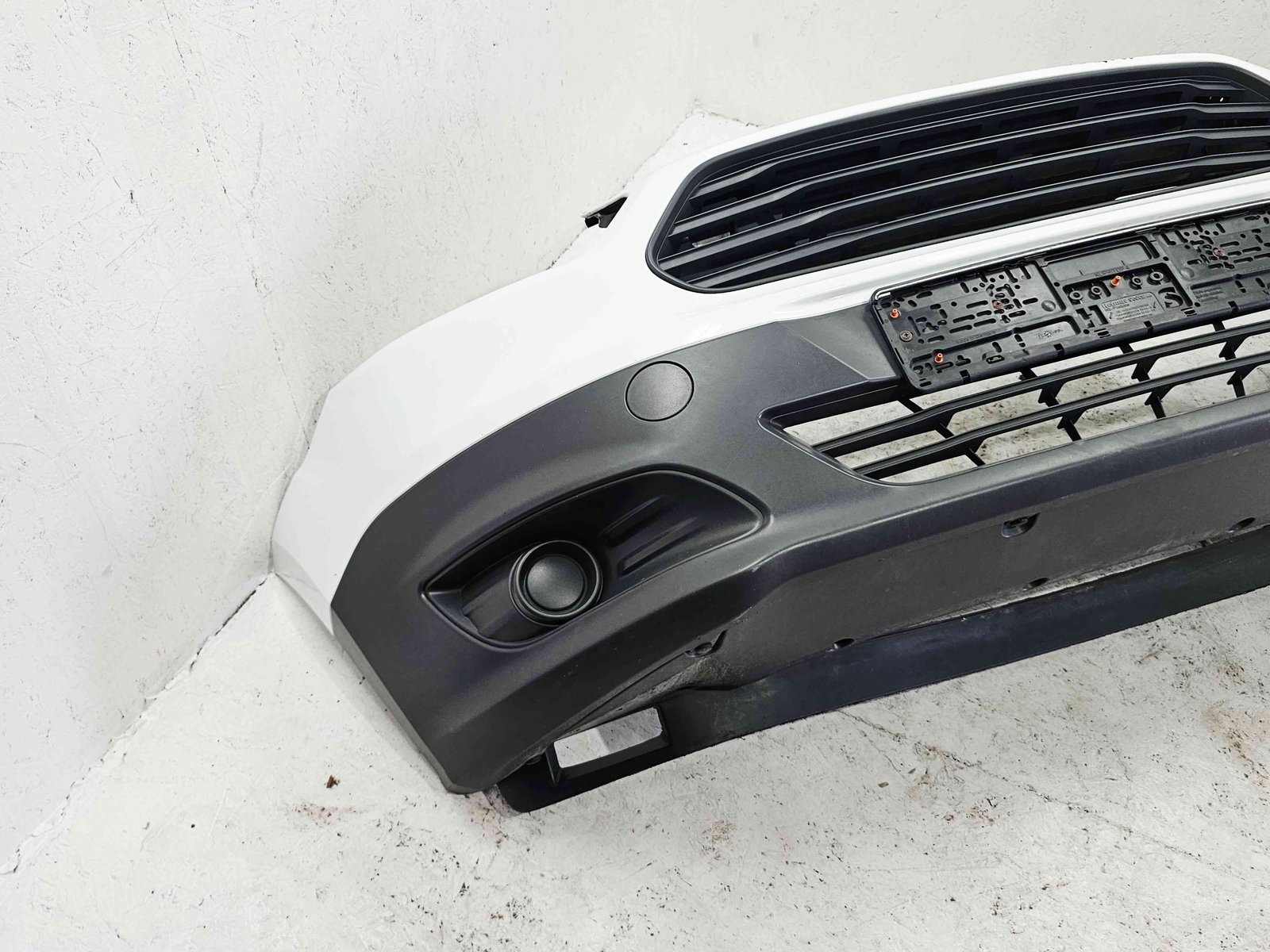 Bara fata Ford Tourneo Courier [Fabr 2014-2020] Frozen White - imagine 4