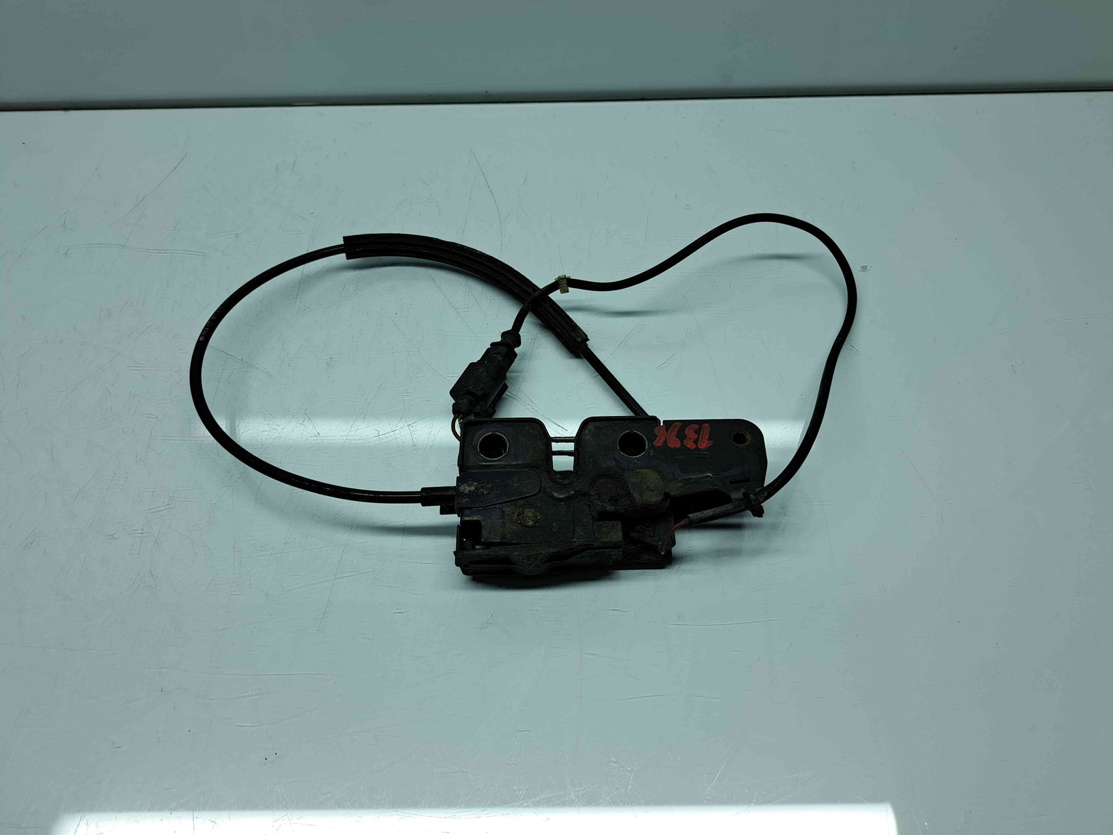 Broasca capota Volkswagen Passat B6 (3C2) [Fabr 2005-2010] OEM - imagine 2