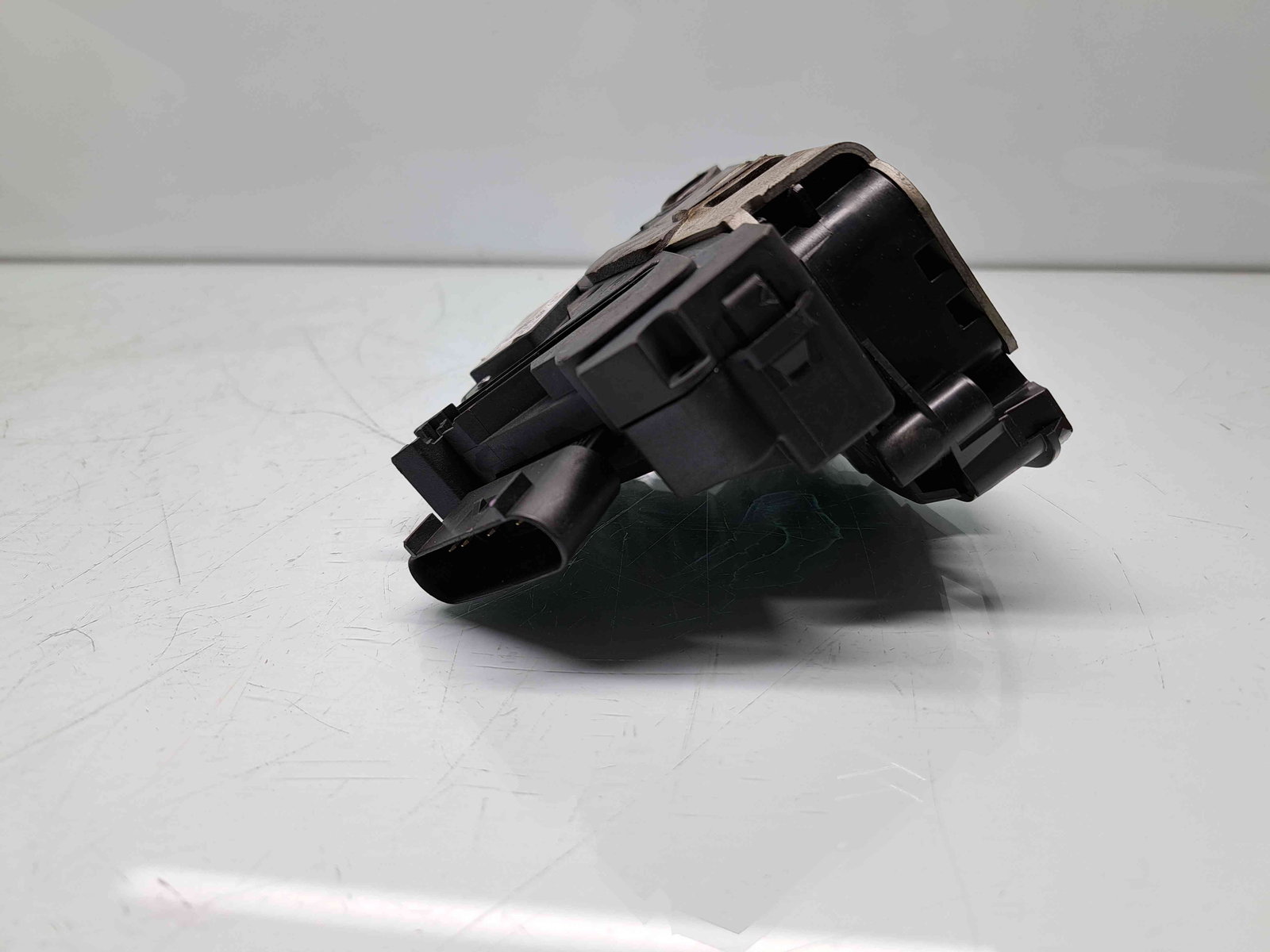 Broasca usa dreapta spate Ford Tourneo Courier [Fabr 2014-2020] BM5AA26412AH - imagine 2