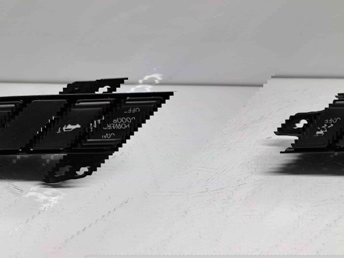  Buton deschidere portbagaj Nissan X-Trail (T32) [Fabr 2013-prezent] OEM