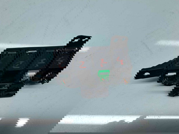  Buton deschidere portbagaj Nissan X-Trail (T32) [Fabr 2013-prezent] OEM